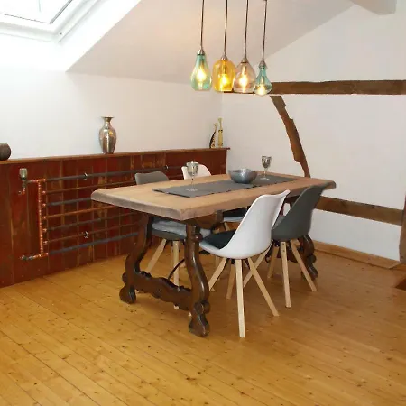 Sonnige Fachwerkwohnung Apartment *