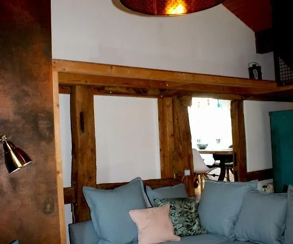 Sonnige Fachwerkwohnung *